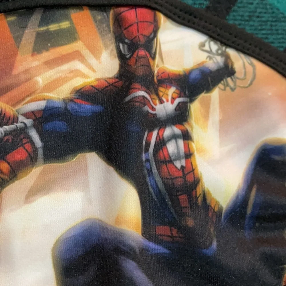 6/$20 New Spider-Man face mask